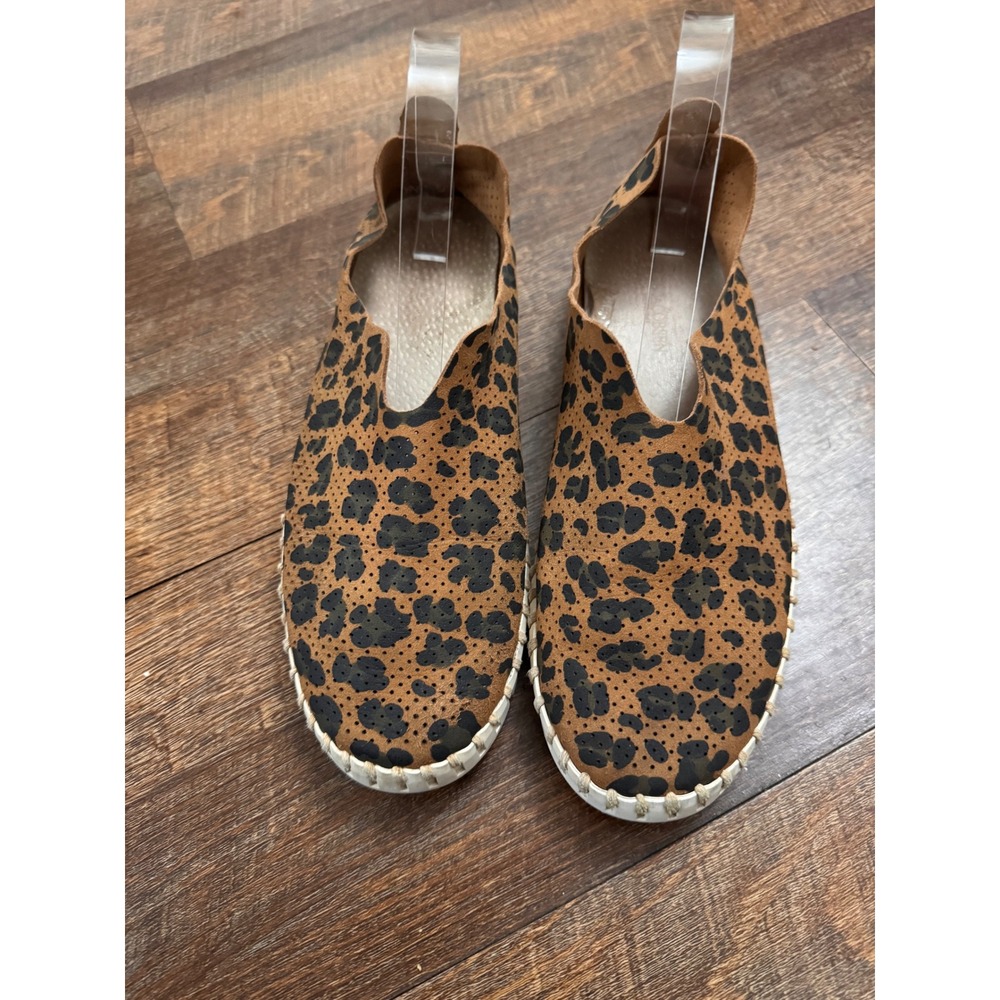 Ilse Jacobsen Tulip Leopard Print Perforated Slip On Shoes EU 39